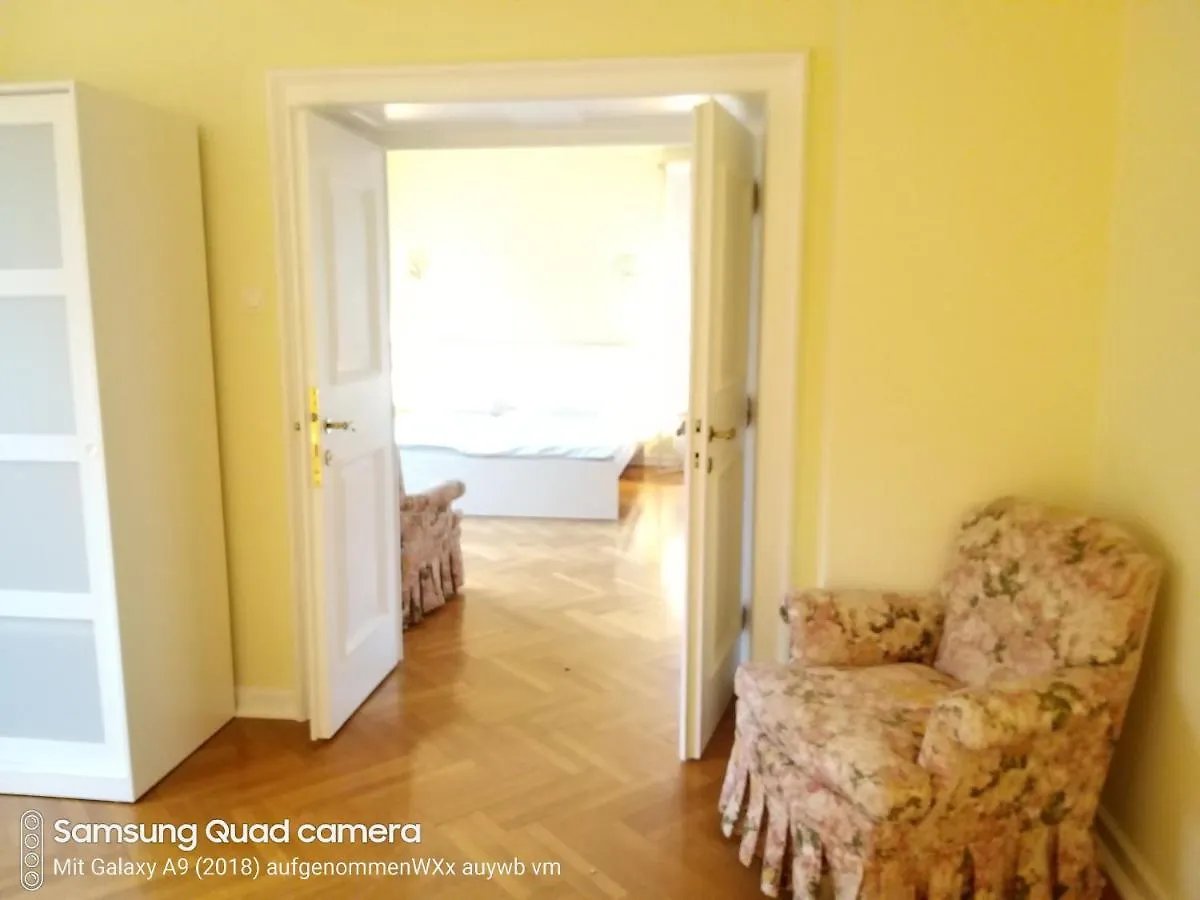 Salzachvilla Salzburg Apartment